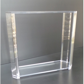 Console en Plexiglas